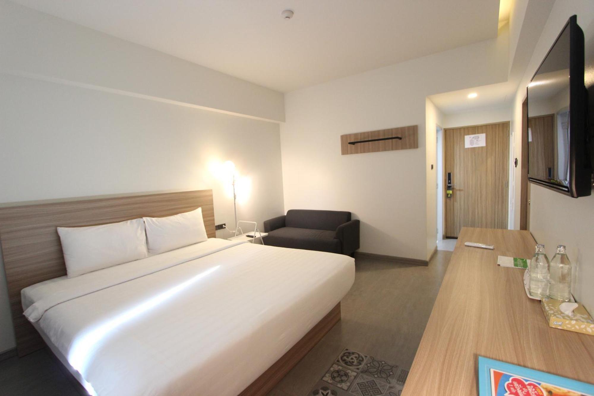 Mgrand Hotel Roi Et Exterior foto